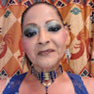 Meet your Posher, Yolanda